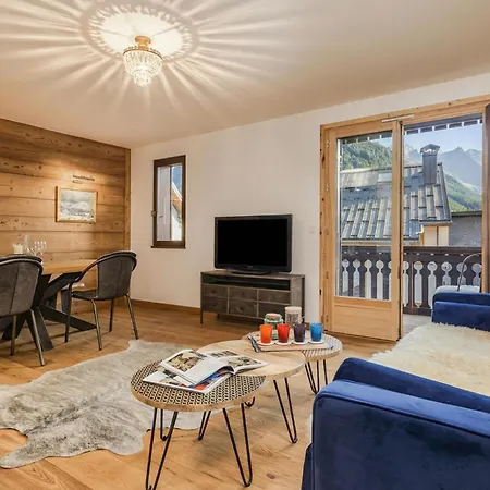 La Perseverance 12 - Happy * Chamonix