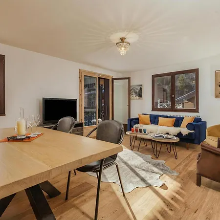 La Perseverance 12 - Happy Chamonix