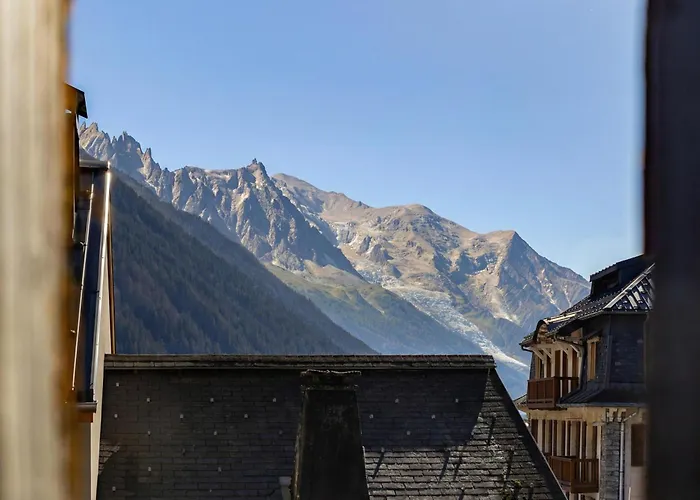 La Perseverance 12 - Happy * Chamonix